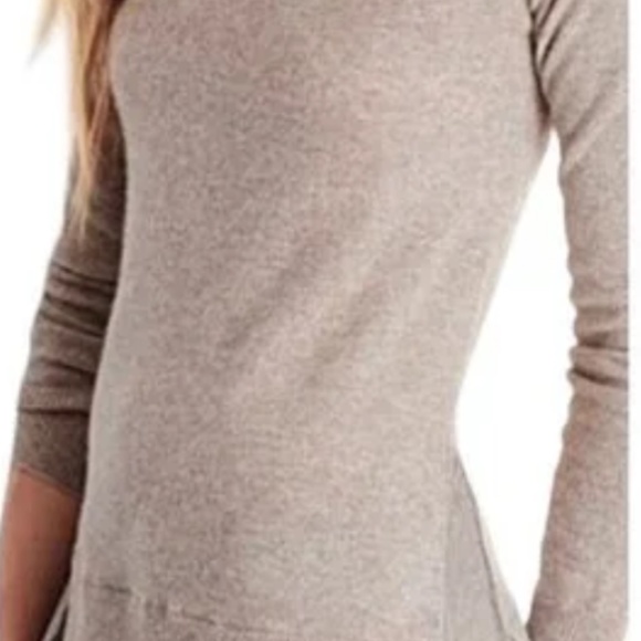 Garnet Hill Cashmere Lace hem sweater size M - Picture 2 of 10